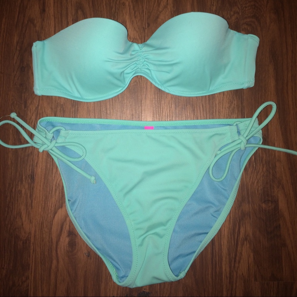 Victoria’s Secret two piece bikini